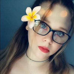 Meet your Posher, Harmoni